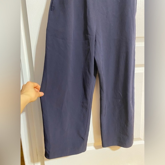 Everlane Japanese GoWeave Slip Sleeveless Pockets V Neck Navy Jumpsuit Size 4 - Picture 7 of 12